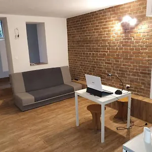  Apartament Quite Place In Good Location