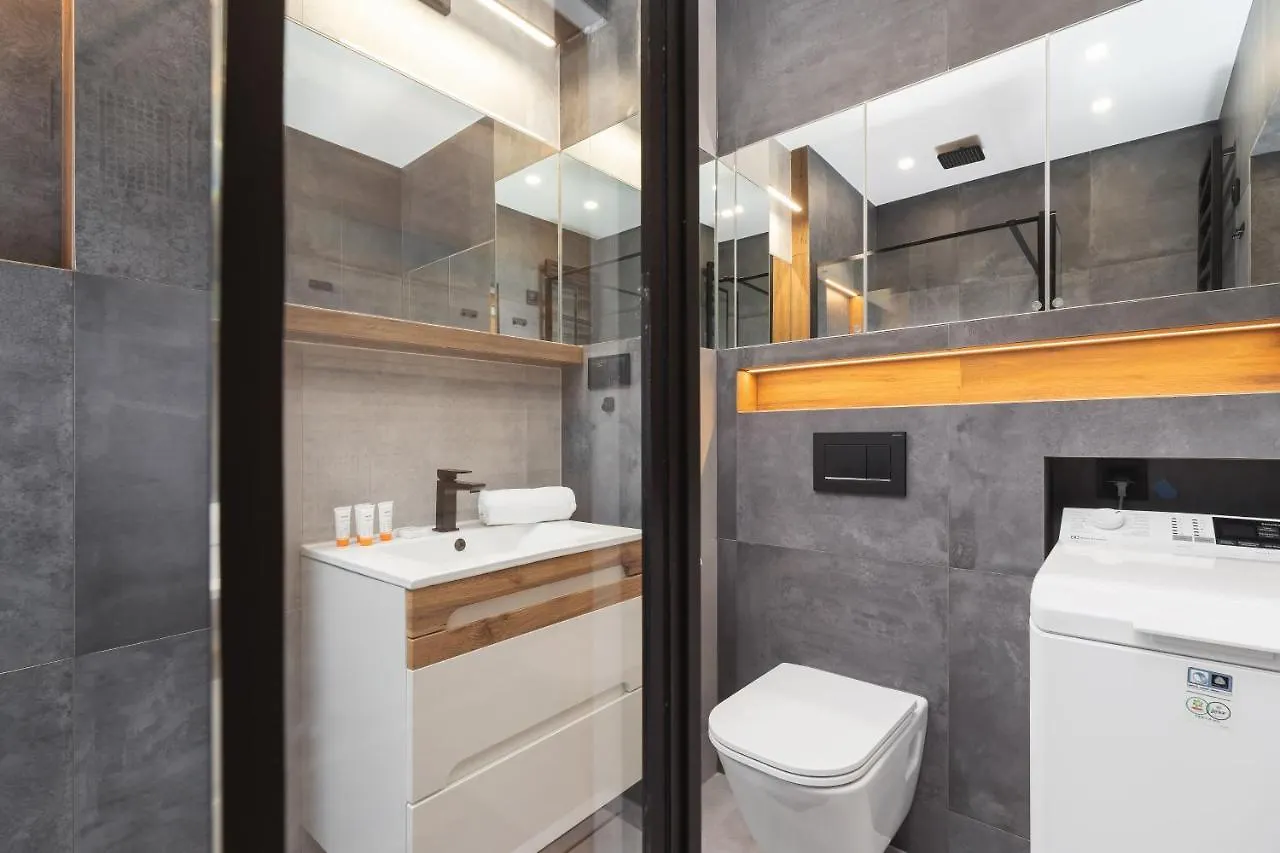 Lema Apartment Near Tauron Arena By Renters Prestige Krakow